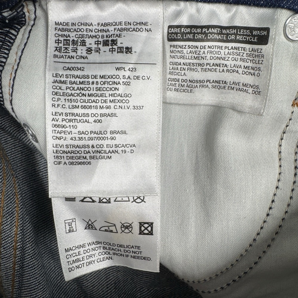 Levis Premium Wedgie Straight Jeans Womens 24 Fringe Pockets Blue‎ Denim 24x26 - Picture 12 of 12